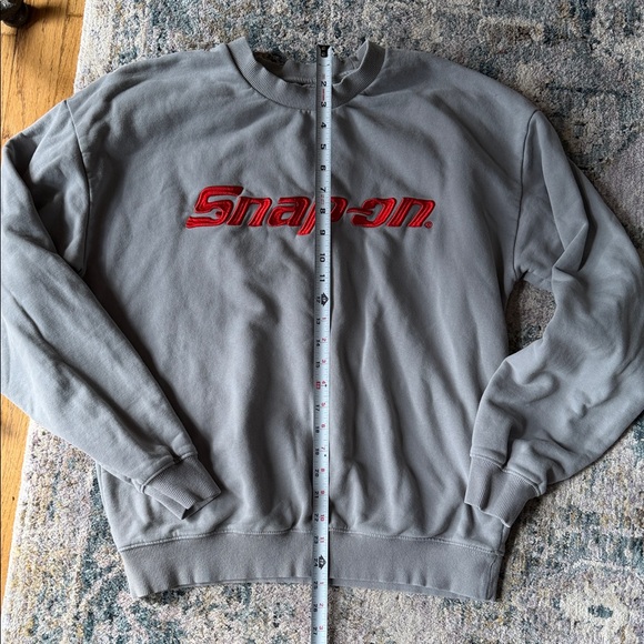 Snap On Tools Sweatshirt Mens Gray Fleece Pullover Crewneck Work Wear - Picture 3 of 6